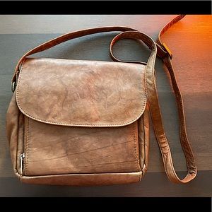 Wilson Leather Crossbody Purse